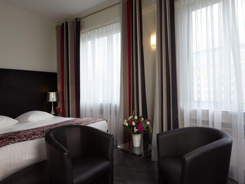 Suisse Hotel